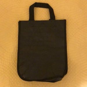 Lululemon limited edition all black reusable tote with short straps